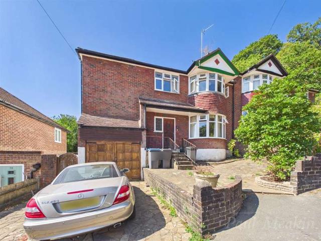Farm for sale in London Borough of Croydon, Selsdon