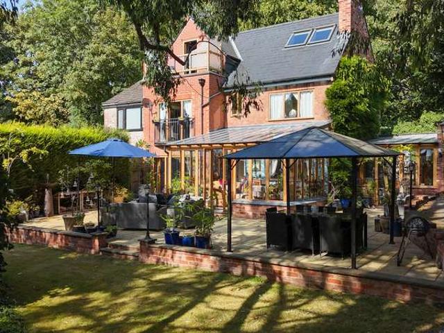 Farm for sale in Kedleston, East Midlands