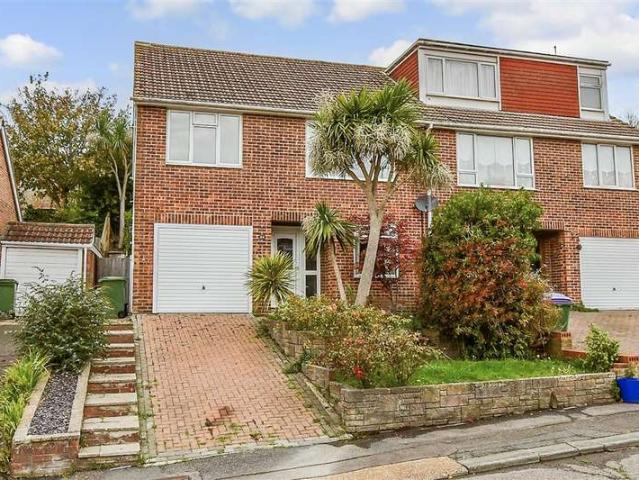 Farm for sale in Folkestone