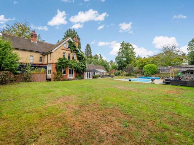 Farm for sale in Hurst Green, Tandridge