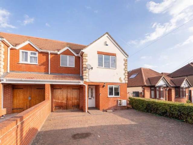 Farm for sale in Langley, Slough