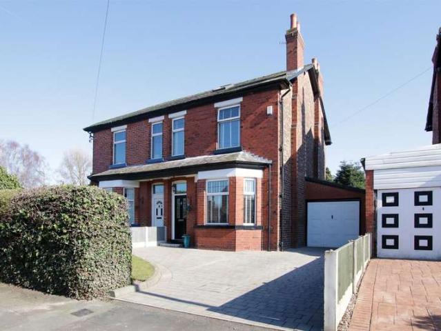 Farm for sale in Trafford Park, Greater Manchester