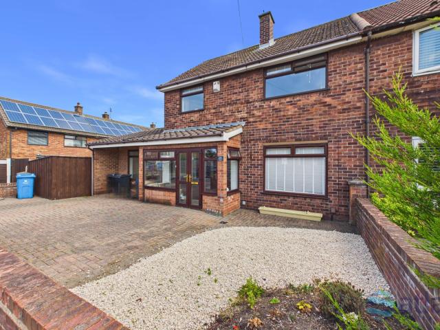 House for rent in Halewood Green, Halewood