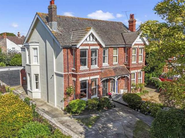 Farm for sale in West Worthing, Worthing