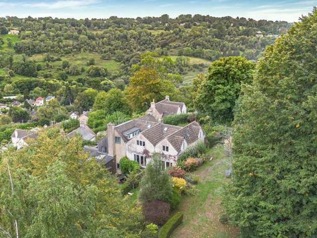 Farm for sale in Upper Bourne, Stroud