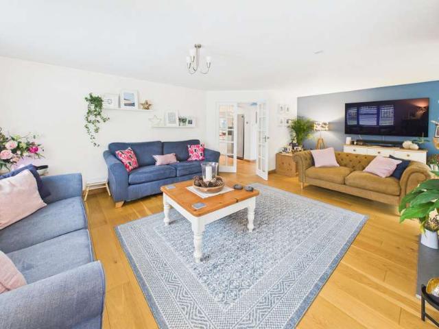 Farm for sale in West Hill, Budlake