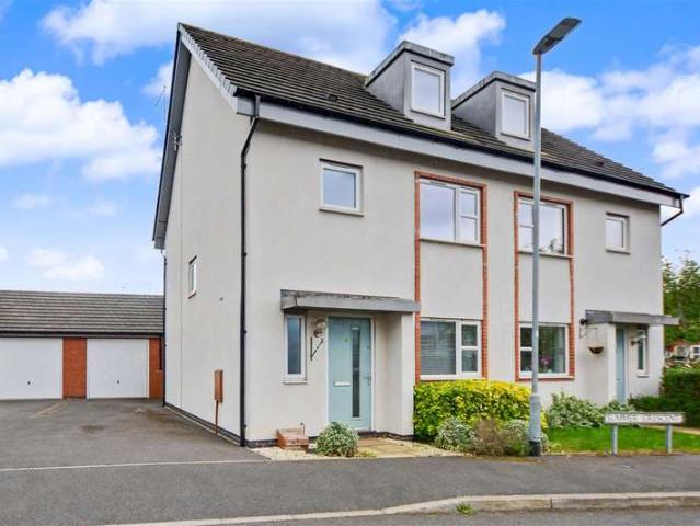 Farm for sale in Attenborough, East Midlands