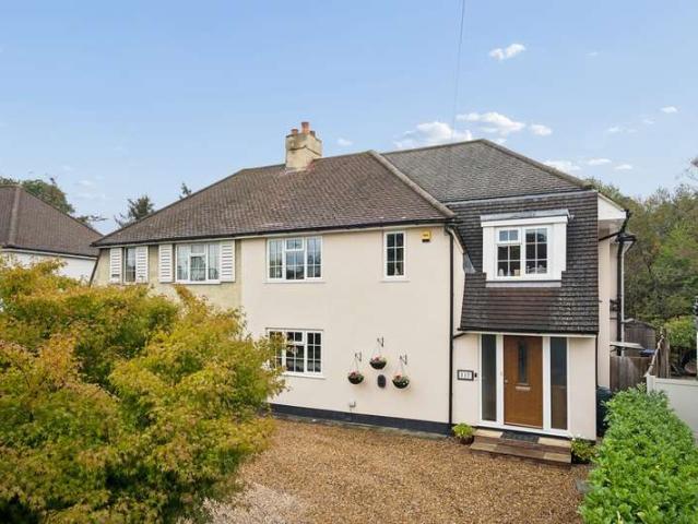 Farm for sale in Wexham and Ivers Community Board, Iver Heath