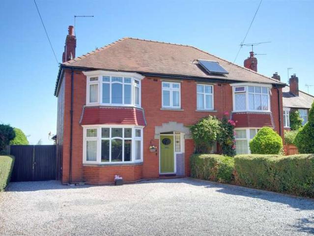 Farm for sale in Molescroft
