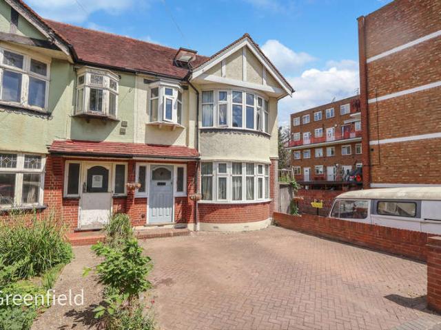 Farm for sale in Berrylands, Greater London