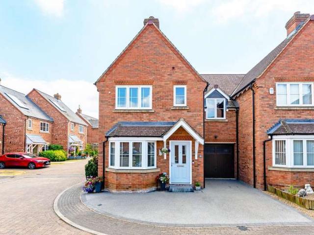 Farm for sale in Mawsley