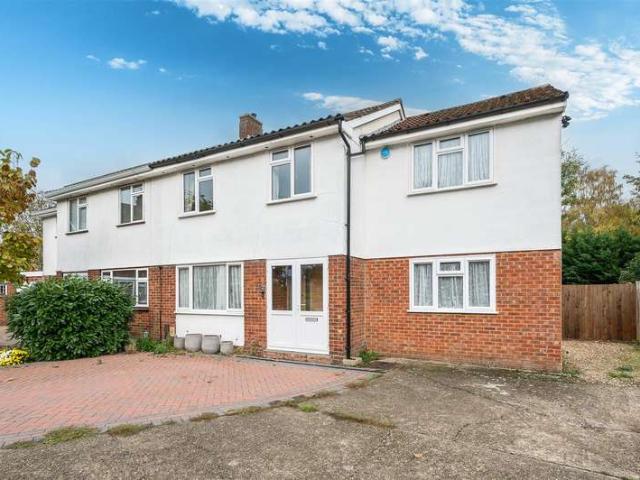 Farm for sale in Epsom, Epsom and Ewell