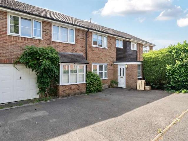 Semi Detached House for sale in Hungerford Semi Detached House for sale in Hungerford