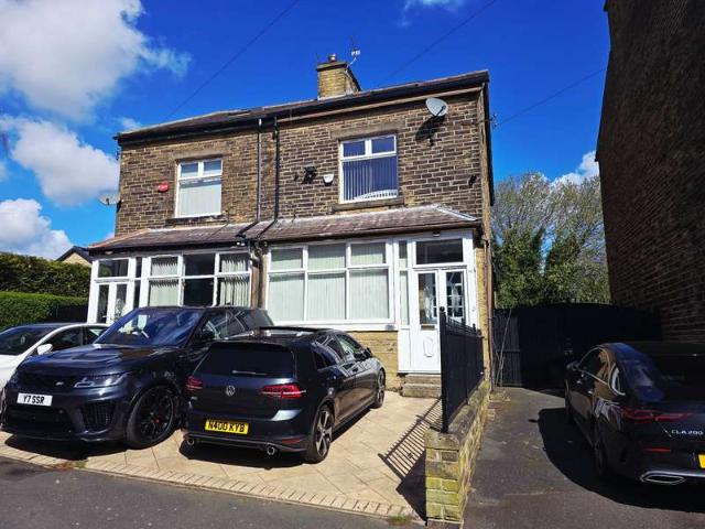 Farm for sale in Frizinghall, West Yorkshire