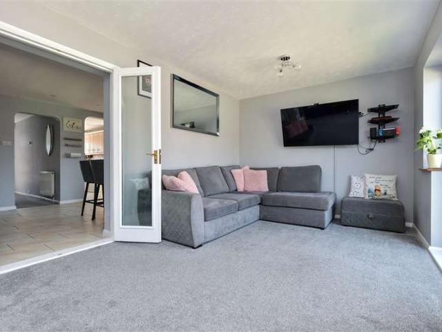 Farm for sale in West End, Canterbury