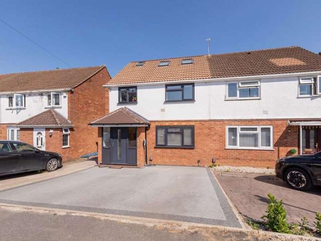 Farm for sale in Slough