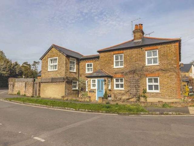 Farm for sale in Farnham Common, Buckinghamshire