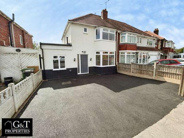 Farm for sale in Dixons Green, West Midlands