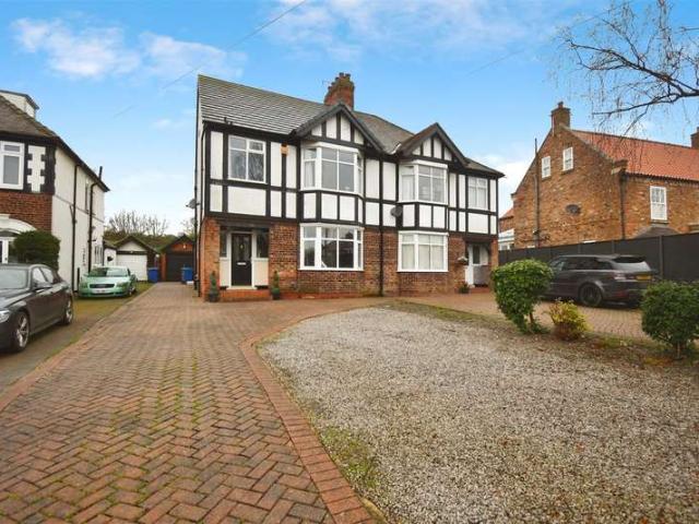 Farm for sale in Anlaby with Anlaby Common, Anlaby