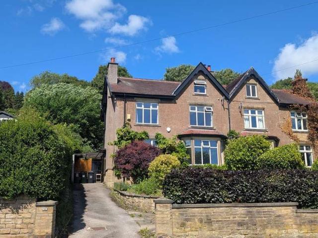 Farm for sale in Riddlesden, West Yorkshire