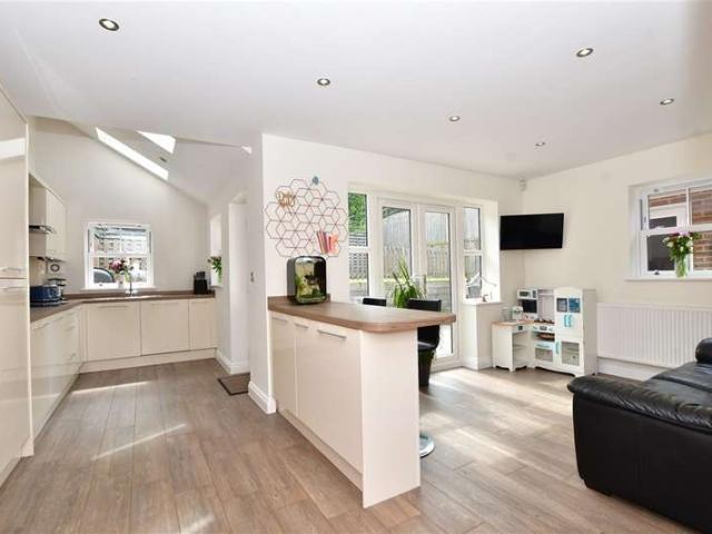 Farm for sale in Midway, Kent