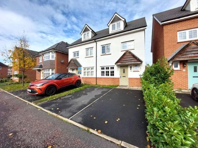 Farm for sale in Besses o' th' Barn, Bury