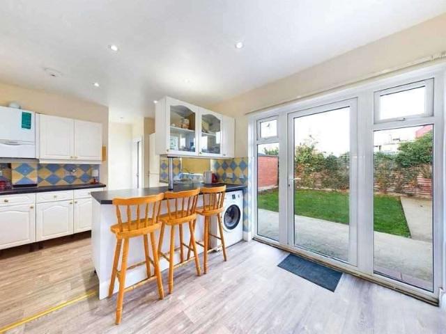 Farm for sale in Queensbury, Greater London