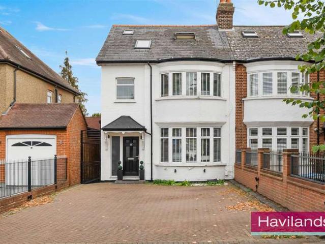 Farm for sale in Greater London