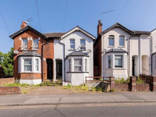 Farm for sale in Bray Wick, Maidenhead