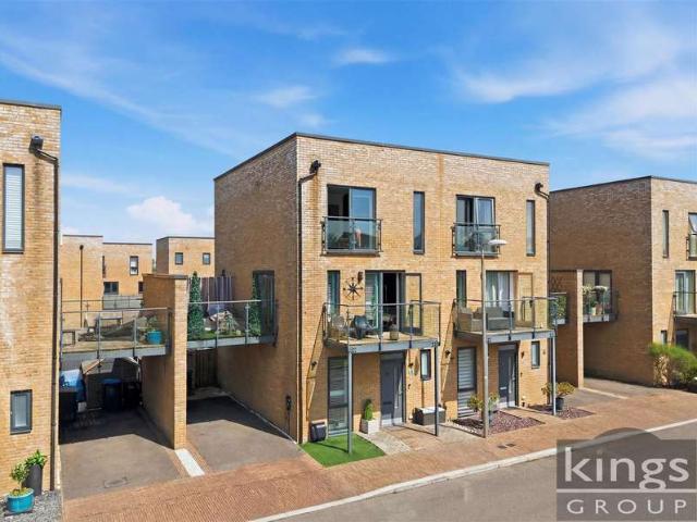 Farm for sale in Harlow, Essex