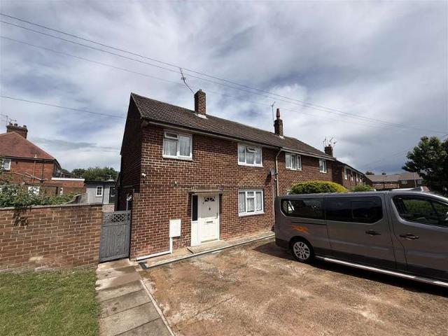 Farm for sale in Horninglow and Eton, Beamhurst