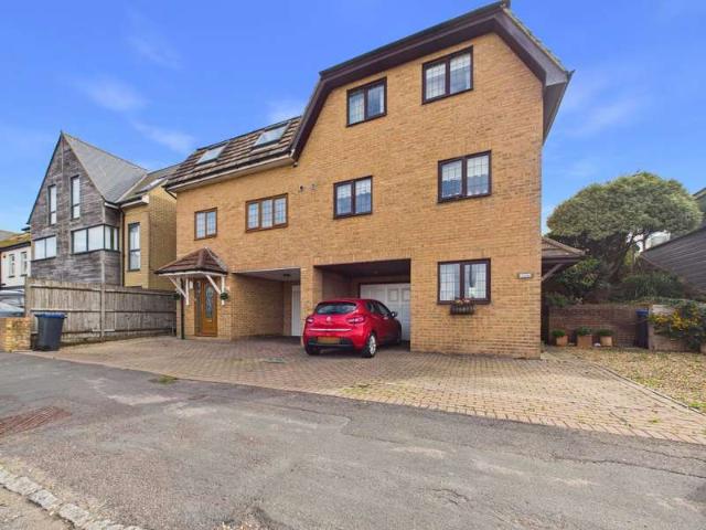 Farm for sale in Shoreham-by-Sea, Adur