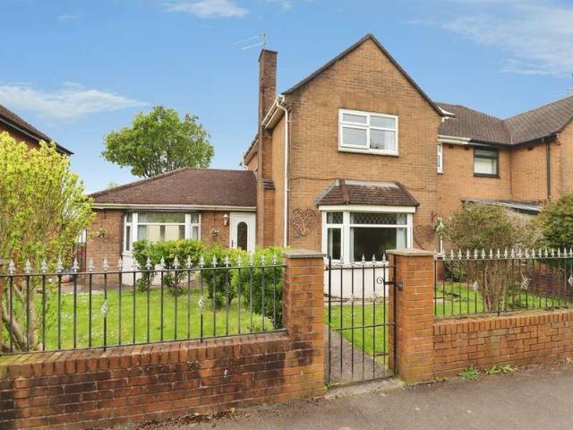 Farm for sale in Falcon Lodge, Wales