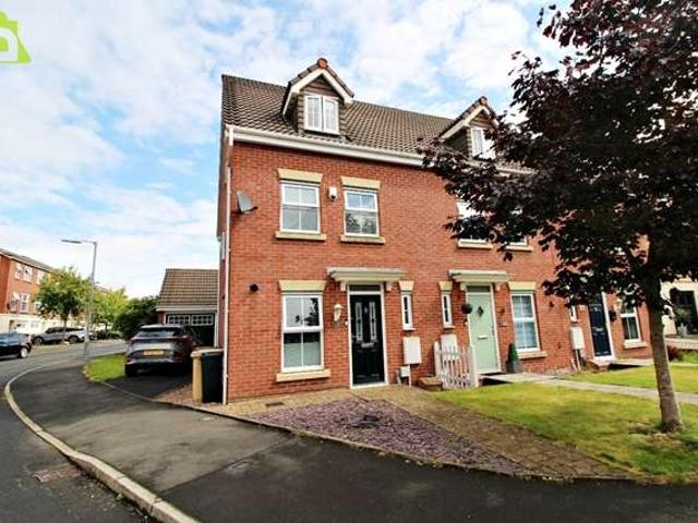 Farm for sale in Westhoughton, Lee Bank