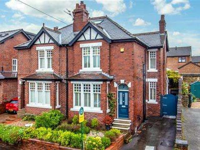 Farm for sale in Horbury, West Yorkshire