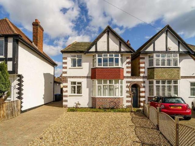 Farm for sale in Old Malden, Greater London