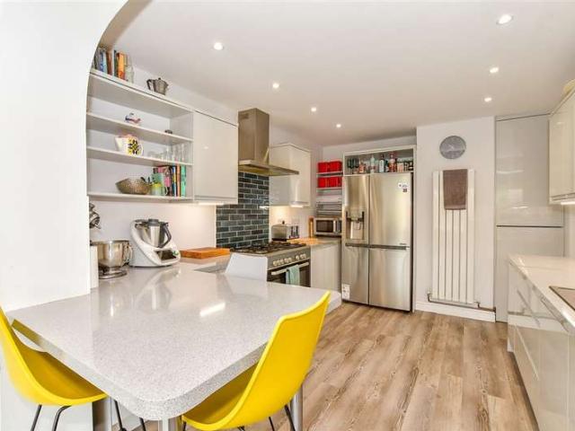 Farm for sale in Folkestone, Kent