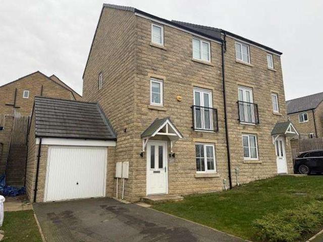Farm for sale in Idle, West Yorkshire