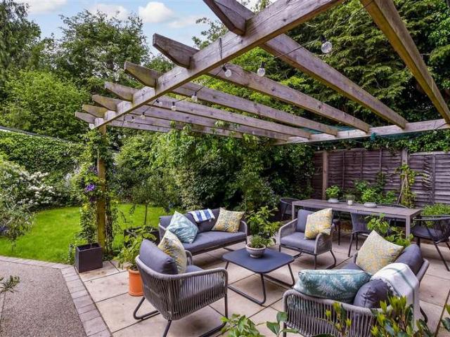 Farm for sale in Midway, Kent