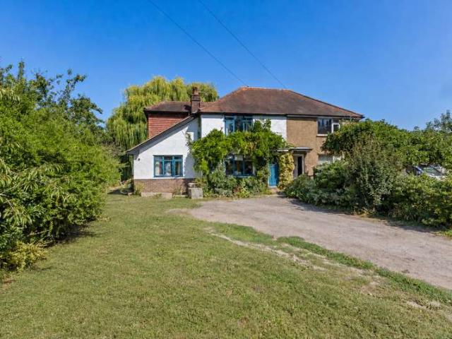 Farm for sale in Fetcham, Mole Valley