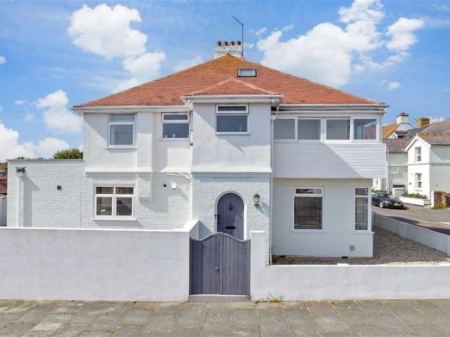Farm for sale in Ash, Kent