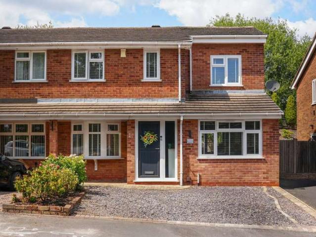 Farm for sale in Rounds Green, Tividale