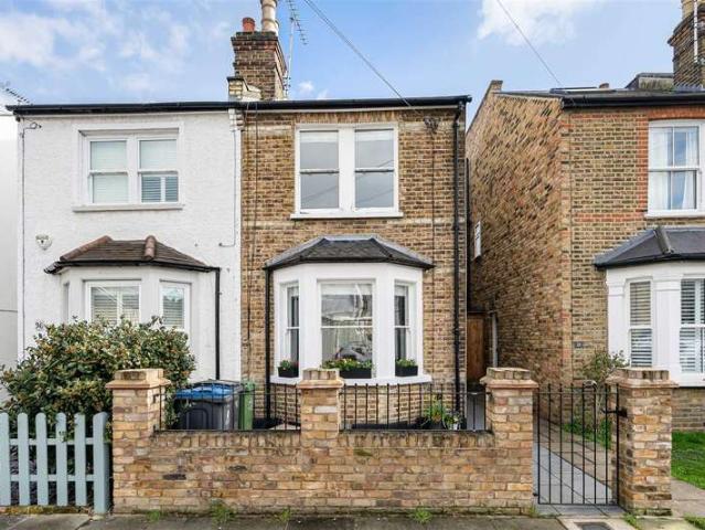 Farm for sale in Norbiton, Greater London