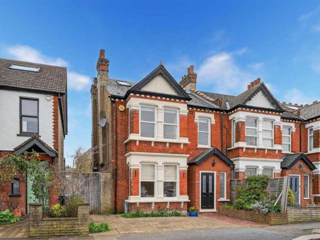 Farm for sale in East Barnet, Greater London