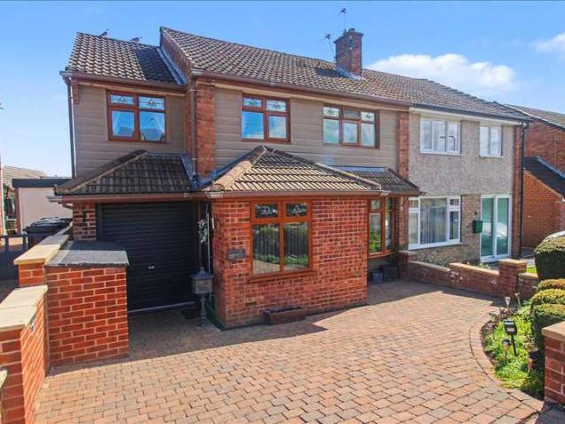 Farm for sale in Attenborough, East Midlands