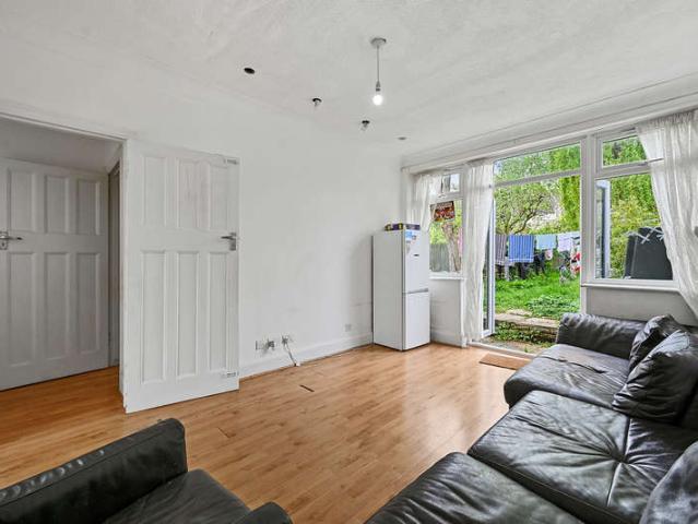 Farm for sale in London Borough of Harrow, Greater London