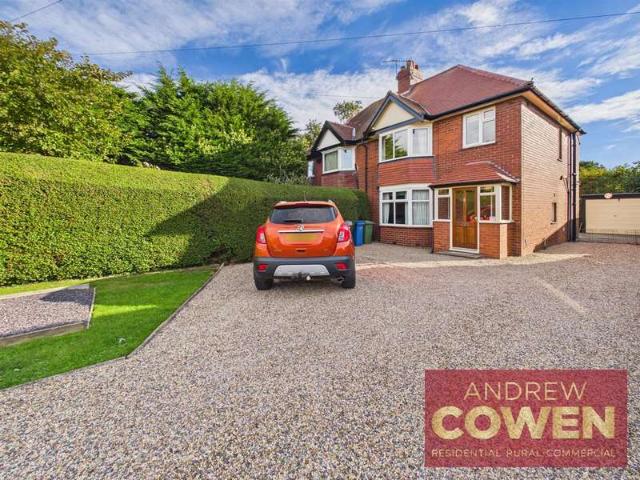 Farm for sale in Osgodby