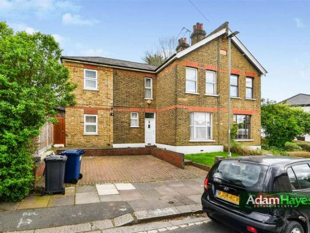 Farm for sale in Finchley, Greater London