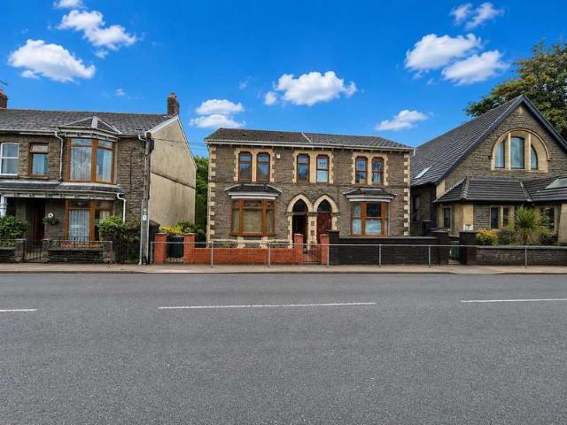 Farm for sale in Aberaman North, Aberaman