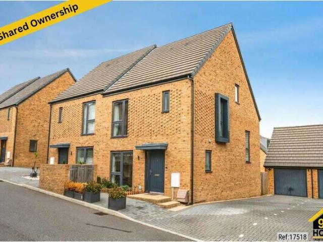 Farm for sale in Newhaven, Lewes
